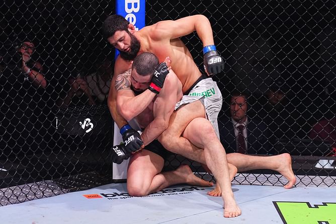 Can the Khamzat Chimaev puzzle be solved by rumored next foe? MMA analyst explains why surging contender might be better equipped to deal with 'Borz'