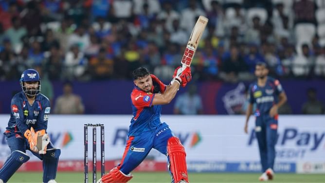 “I wanna bowl at you, easy wicket” - England star’s hilarious banter with Ashutosh Sharma ahead of RCB vs DC IPL 2025 match [Watch]