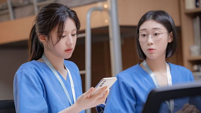 Resident Playbook episodes 3 & 4 recap: Han Ye-ji's clumsy war against Go Youn-jung sparks unexpected bond