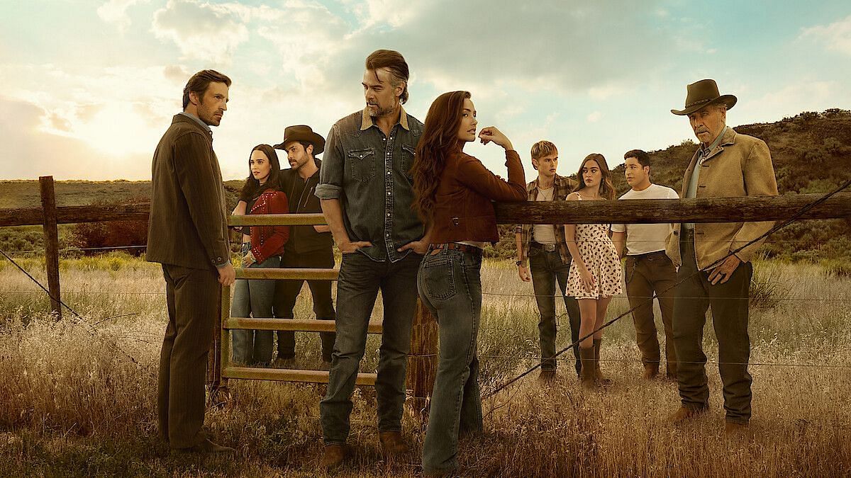 Official cover photo including the main cast for Netflix