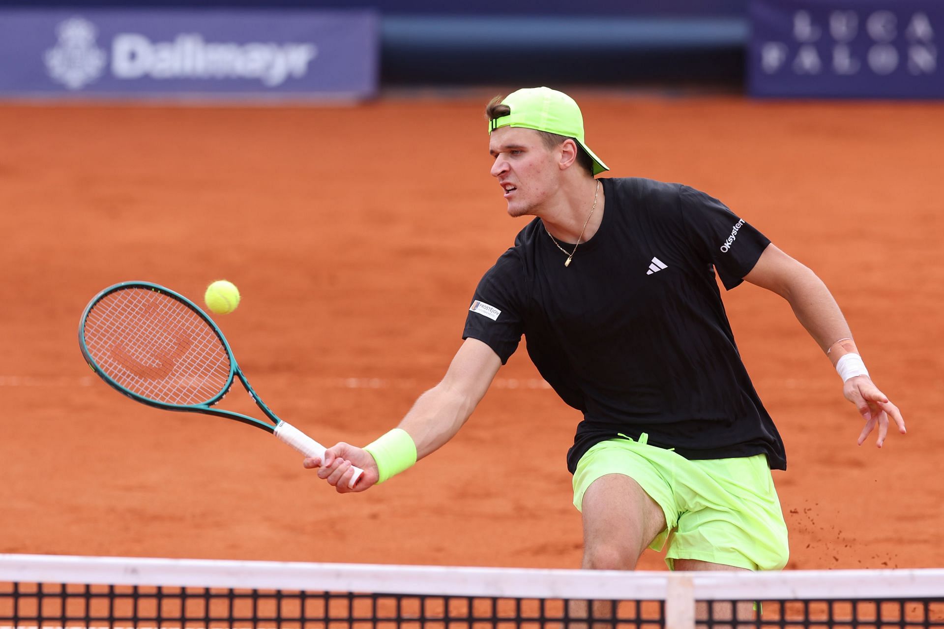 Mensik in action at the BMW Open 2025 - Source: Getty