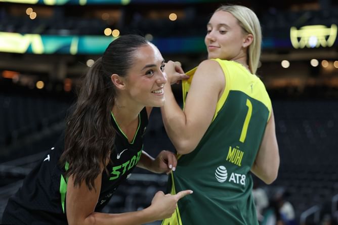 Paige Bueckers praises 'twin' Nika Muhl for ex-UConn teammate's unwavering support on WNBA draft day