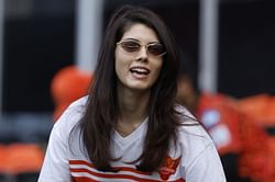 Kavya Maran absolutely furious as Harshal Patel drops a sitter offered by Ravindra Jadeja in CSK vs SRH IPL 2025 match [Watch]