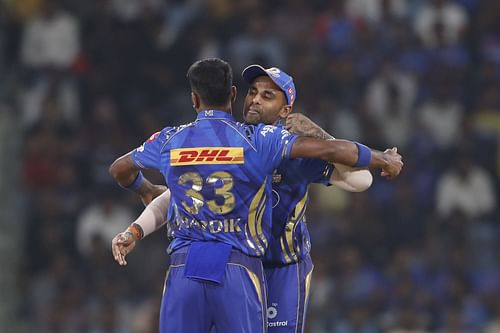 Suryakumar Yadav celebrates a wicket with Hardik Pandya. (Image Credits: Getty)