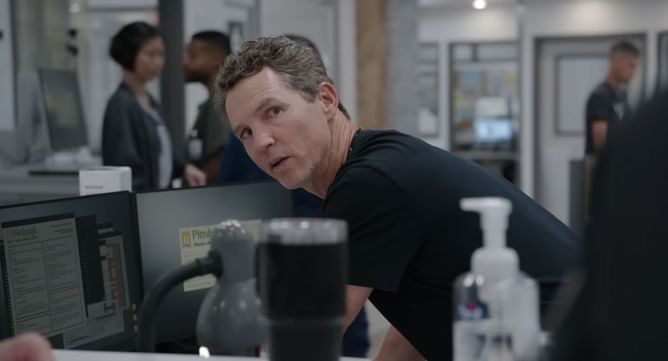How The Pitt used a former ER-Nurse in the cast to sharpen their approach to the show