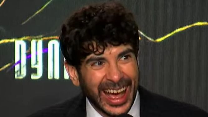 WATCH: Tony Khan seen screaming and pounding his chest in a rare appearance after AEW Dynamite: Spring BreakThru ends