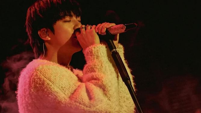 “The best surprise ever”— Fans thrilled as BTS’ Jin announces 2025 solo world tour in honor of his RUN JIN series