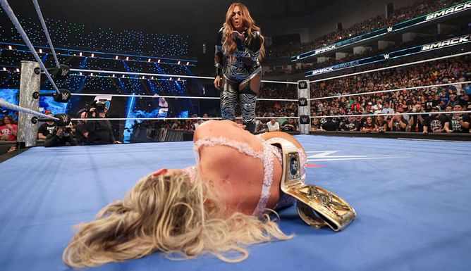 WWE SmackDown में जायंट स्टार ने की चौंकाने वाली वापसी, चैंपियन पर किया जबरदस्त हमला