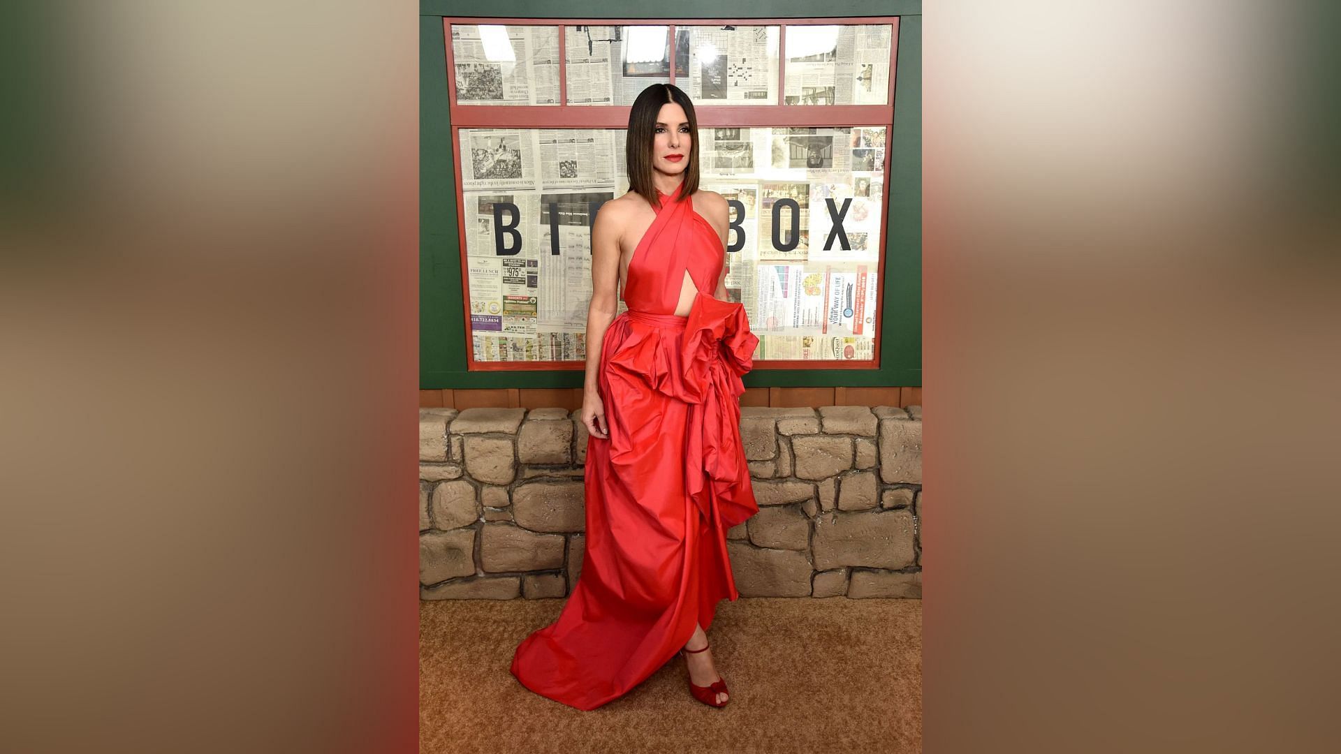 Sandra Bullock at the New York premiere of Bird Box (Image via Getty) MTV Video Music Awards - Press Room - Source: Getty
