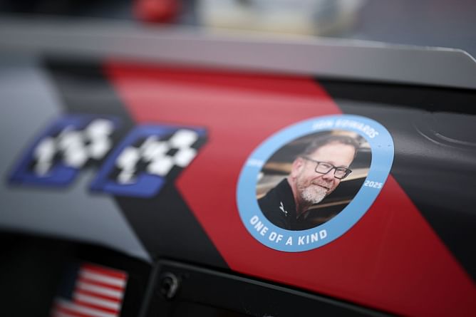 Bristol carries extra meaning as NASCAR teams come together to honor Jon Edwards