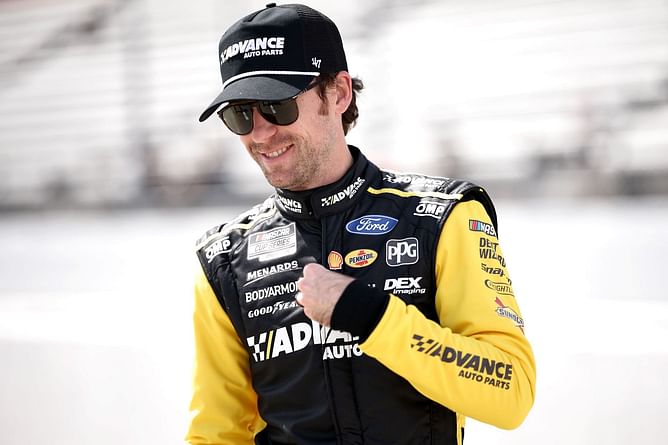 Ryan Blaney’s sister Erin expresses her five-word emotion over his life-changing moment