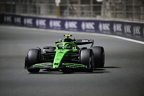 Gabriel Bortoleto runs during the qualifying of the Saudi Arabia GP in Jeddah, Saudi Arabia, on April 19, 2025. - Source: Getty