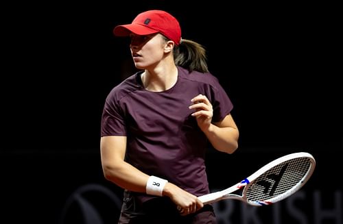 Iga Swiatek at the Porsche Tennis Grand Prix 2025. (Photo: Getty)