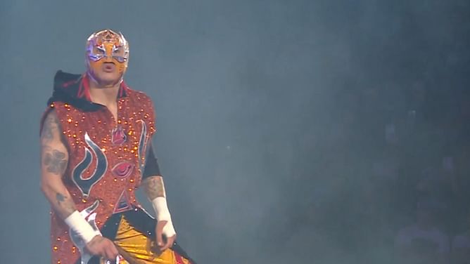 Former AEW star reacts after Rey Fenix's blockbuster debut on WWE SmackDown