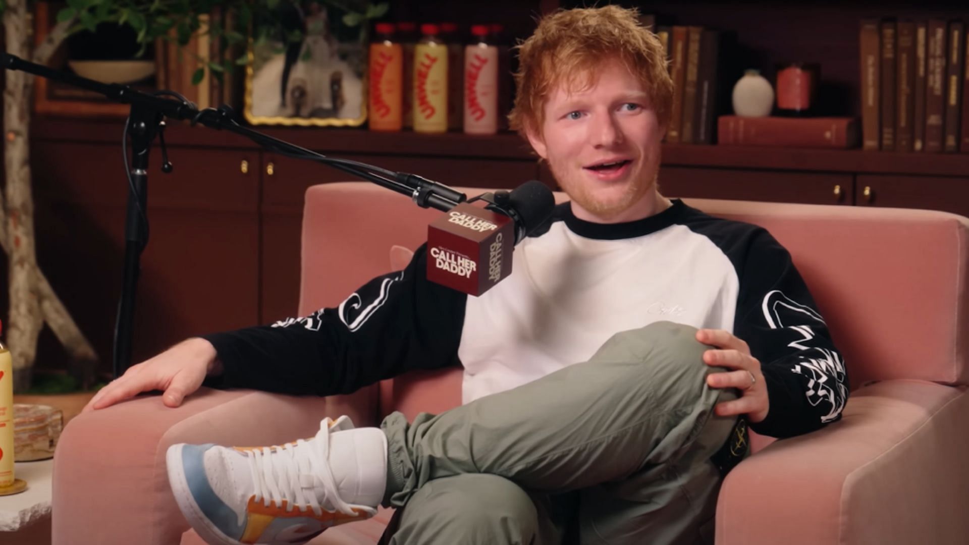 Ed Sheeran at Call Her Daddy Podcast(Image via YouTube/@CallHerDaddy)