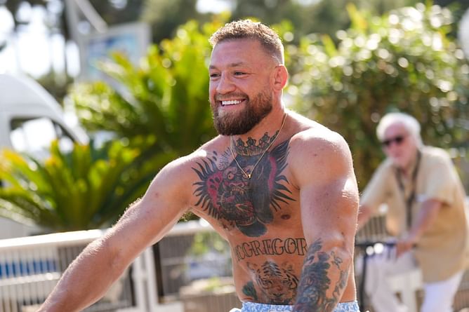Conor McGregor weighs in on 'Gorilla vs. 100 men' debate with bold "I'd smoke a 100 easy" message