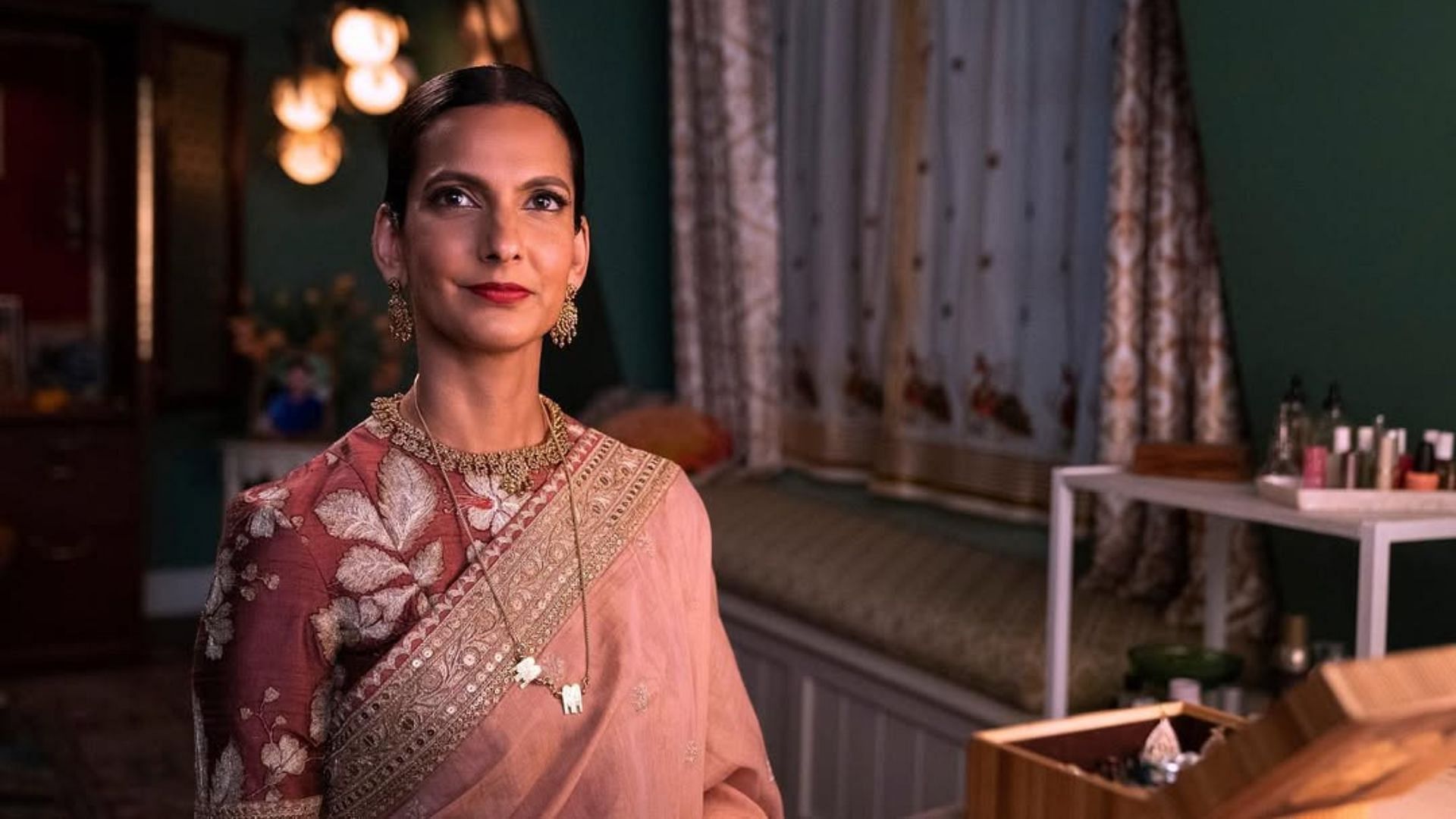 Poorna Jagannathan as Nalini Vishwakumar in Never Have I Ever (Image via Instagram/@neverhaveiever)