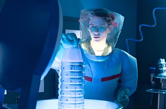 Why Moira could be the most dangerous villain in the 9-1-1 universe, explained