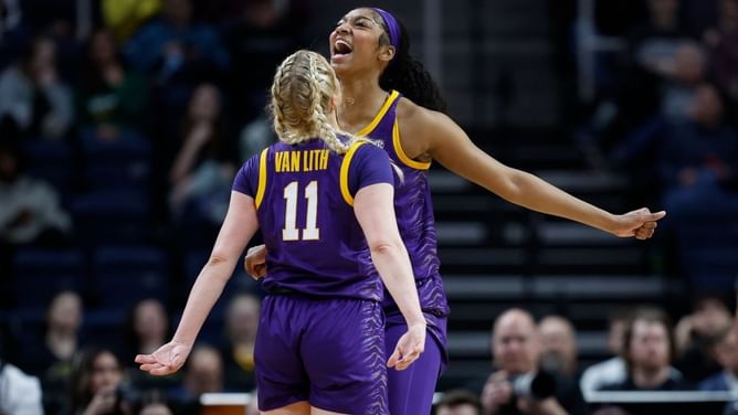 Chicago Sky fans abuzz as Angel Reese gets surrounded by sharpshooters with latest addition of Hailey Van Lith