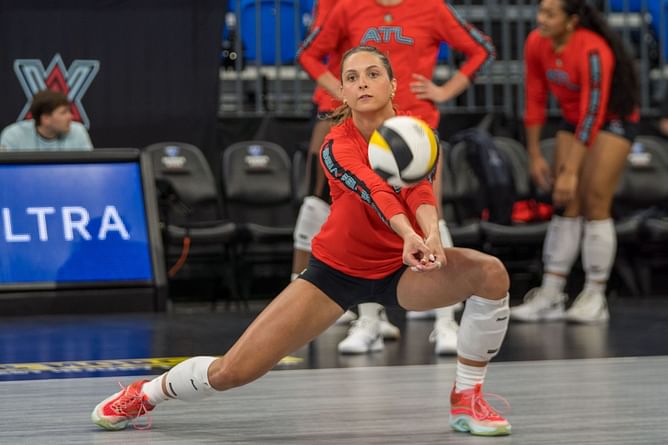 Ex Nebraska Volleyball player Merritt Beason pens 3-word reaction as Marlie Monserez wins PVF Player of the Week