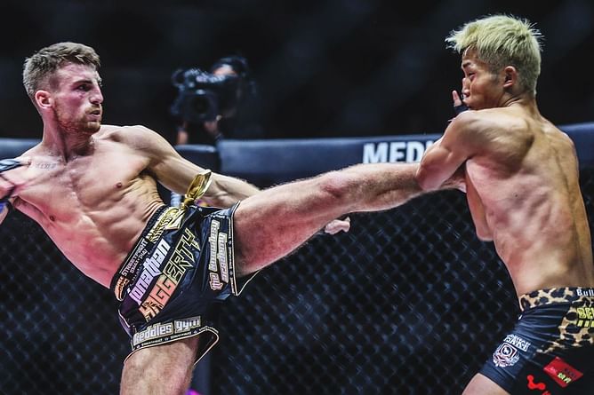 WATCH: British superstar Jonathan Haggerty trade haymakers in Muay Thai firefight vs Taiki Naito in Singapore