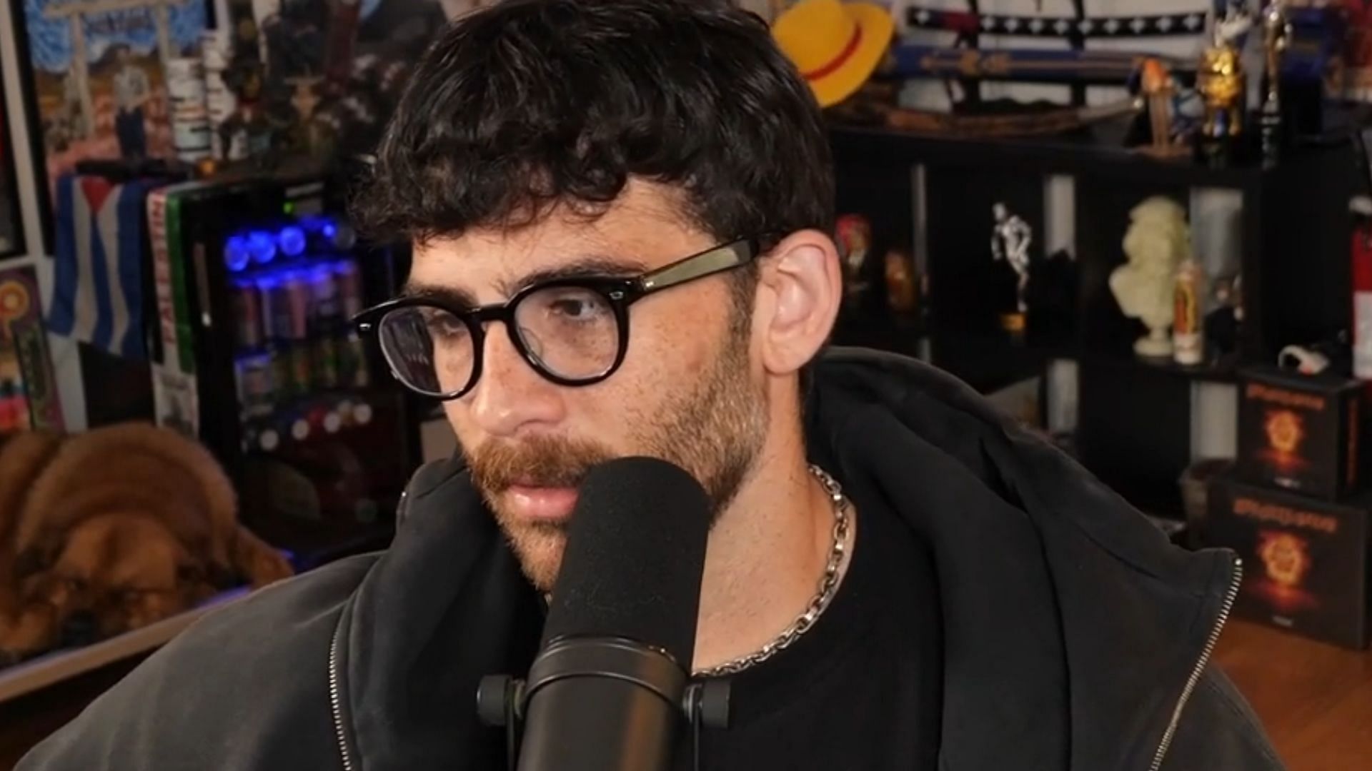 HasanAbi recently reacted to Ethan Klein agreeing to debate with progressive political commentator Sam Seder (Image via HasanAbi/Twitch)