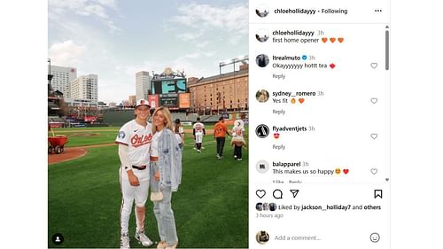 Lexi Realmuto's reaction (image credit: instagram/chloehollidayyy)