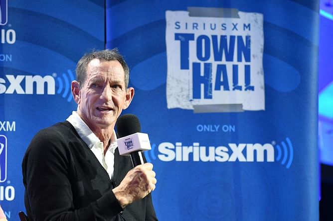 Tiger Woods' ex-coach Hank Haney applauds golfer's smart way around a "stupid rule"