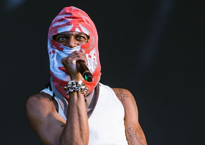 "He’s still storming in his mind": DJ Swamp Izzo says Playboi Carti changed the shuffle on 'I Am Music' until the final moments of release