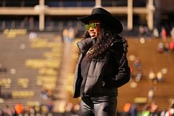 Coach Prime's daughter Deiondra Sanders goes to beach with 7-month old baby Snow, shares her fun pics via IG