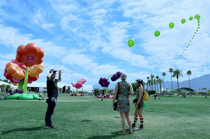 "There's nothing super or duper about that" — Zack Peter makes his feelings known about Coachella showers that have gone viral on TikTok