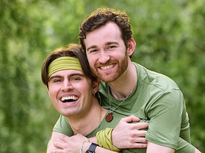 “LETSGOO”- The Amazing Race fans react to Carson and Jack catching up in the Detour challenge