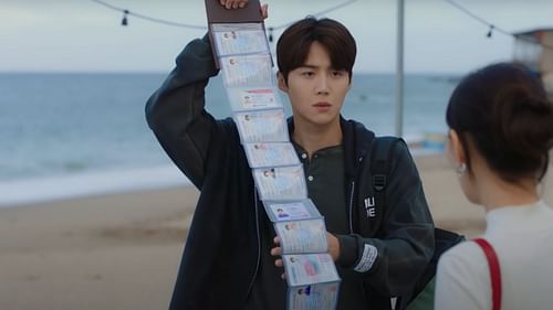 Hometown Cha-Cha-Cha starring Kim Seon-ho and Shin Min-ah. (Image via YouTube/Netflix K-Content)