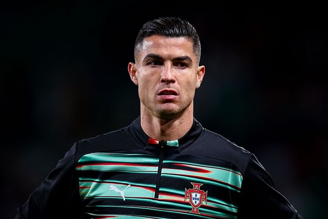 “If that's what he wants to do with his money” - Ex-Premier League star gives honest opinion on Cristiano Ronaldo buying stake in Manchester United