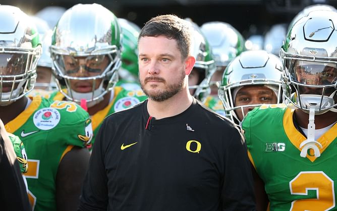 "These kids look up to you": Five-Star Oregon TE commit Kendre Harrison praised as role model for local youth