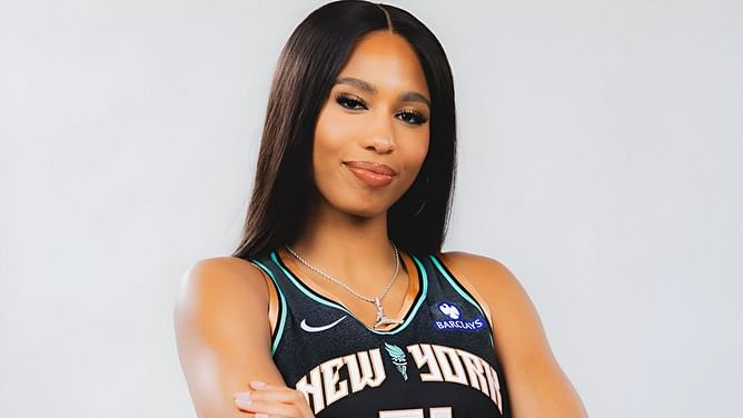 Lexie Hull, DiJonai Carrington and more react as Isabelle Harrison drops 'gorgeous' first photos in New York Liberty threads