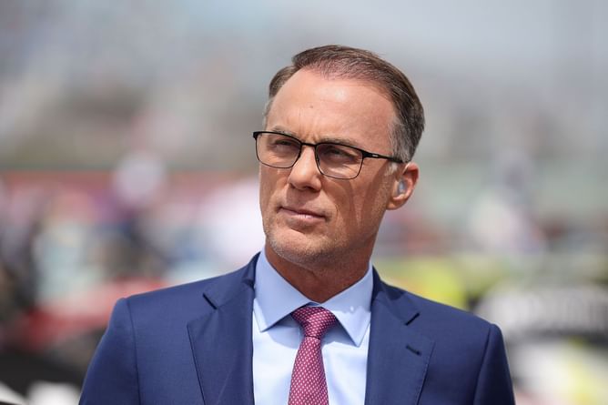 “Needs to be addressed”: Kevin Harvick urges NASCAR to take action after Martinsville caution extravaganza