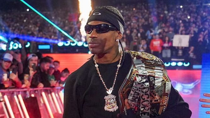 "One more f***ing time" - Major WWE name wants to punch Travis Scott