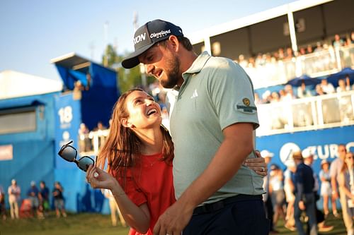 Novak with his wife Maddie Myers, Zurich Classic of New Orleans - Day Four - Source: Getty