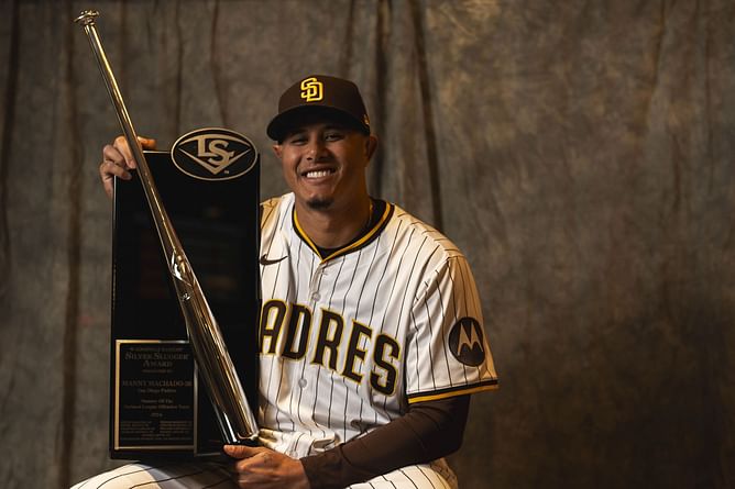 Manny Machado's sister Yasmine gives 2-word reaction after the Padres star got his 2024 Silver Slugger hardware