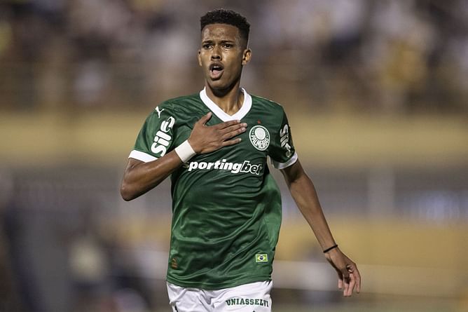 Estevao's agent shared how Chelsea beat Barcelona to the Brazilian wonderkid despite offers from PSG and Bayern Munich