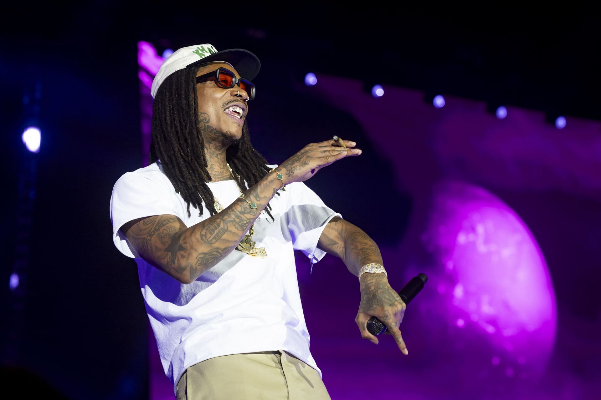 Wiz Khalifa performing at Rolling Loud Thailand 2024 (Image via Getty)