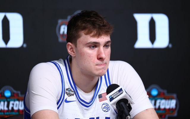 Cooper Flagg holds back tears in press conference following Duke's exit  from March Madness vs Houston