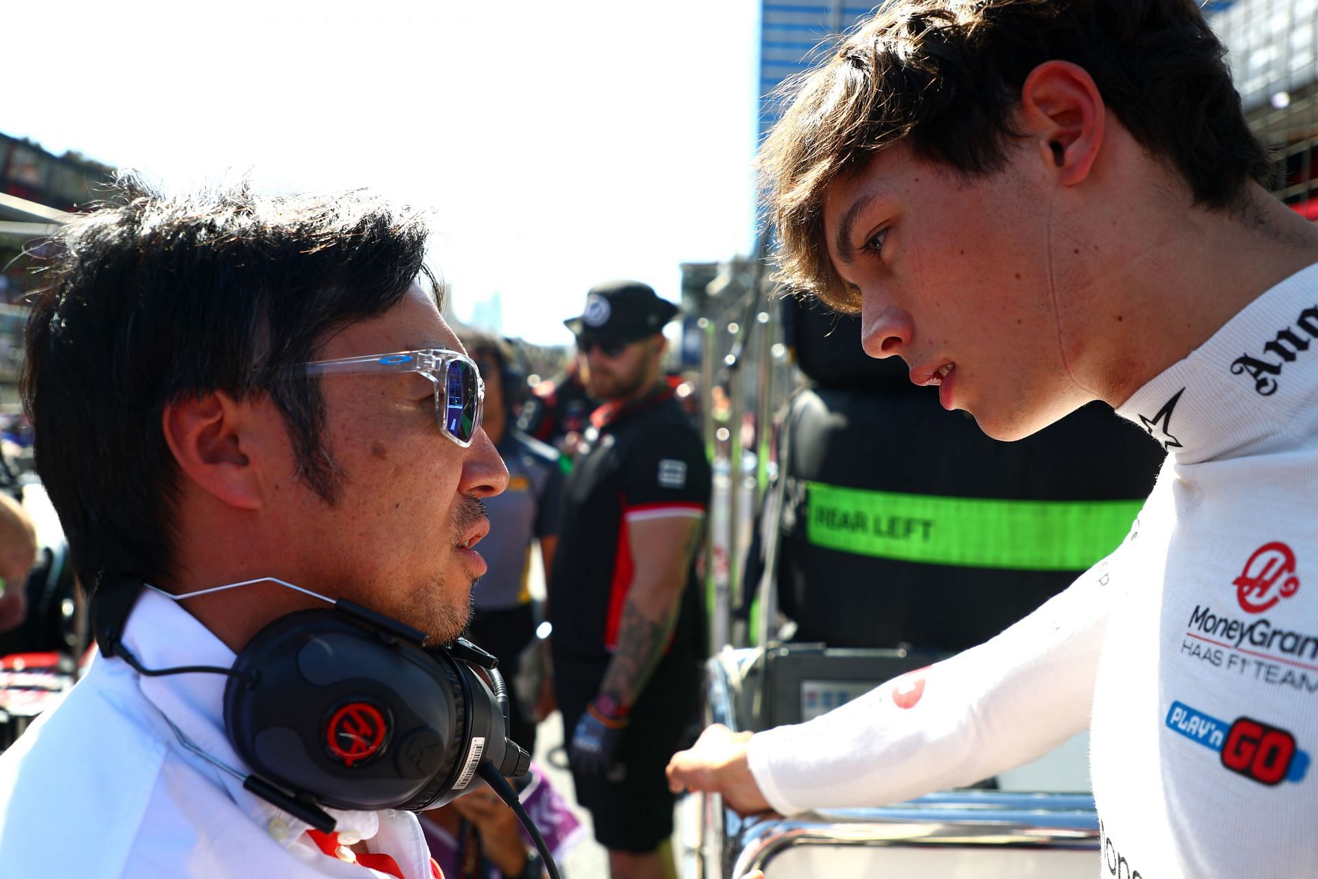 Ayao Komatsu [L] with Oliver Bearman [R] F1 Grand Prix of Azerbaijan - Source: Getty