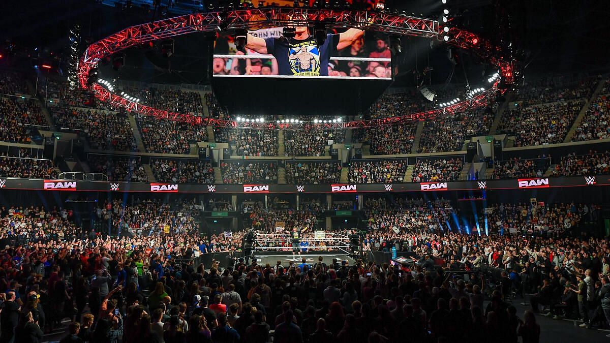 Monday Night RAW in Glasgow, Scotland (Photo credit: WWE.com)