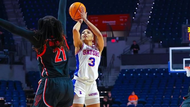 WATCH: Gators player gets pregnancy news right before NCAA game in viral video