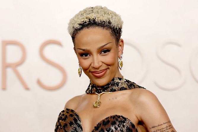 "A cultural reset" — Netizens react to Doja Cat praising Doechii as "MY inspiration" in new post