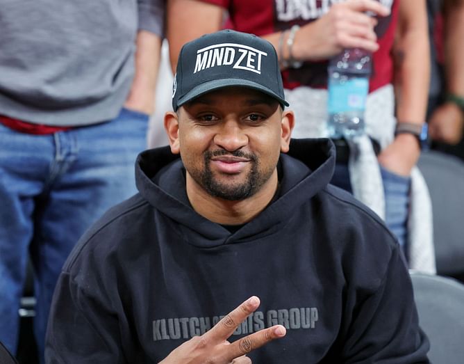 Chicago Sky coach Tyler Marsh drops 2-word reaction after taking his staff and wife to Soulja Boy concert