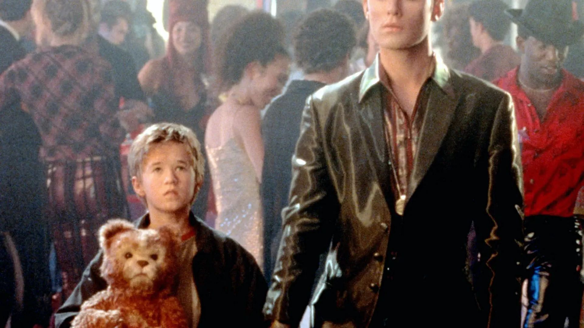 The movie takes place in a future world devastated by global warming (Image via Apple TV+)