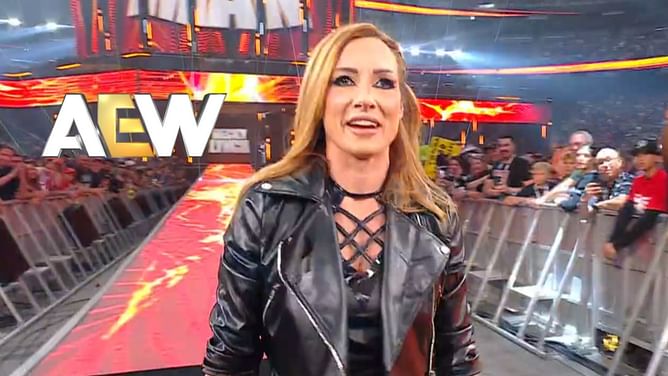 Top AEW star seemingly 'unfollows' Becky Lynch after controversial WWE WrestleMania 41 moment